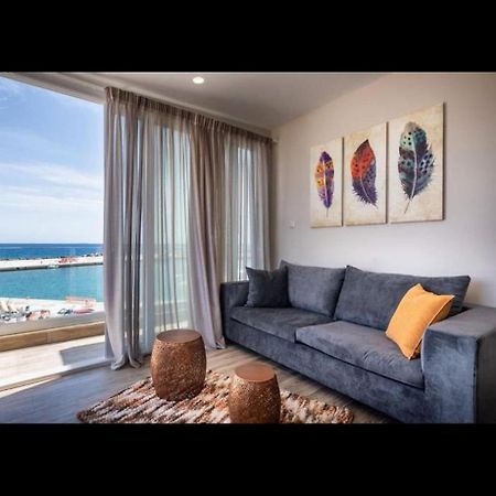 Big Blue Suites 2 Ierápetra Dış mekan fotoğraf